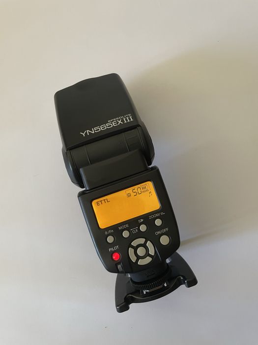 Flash Youngnuo speedlite YN565EX III