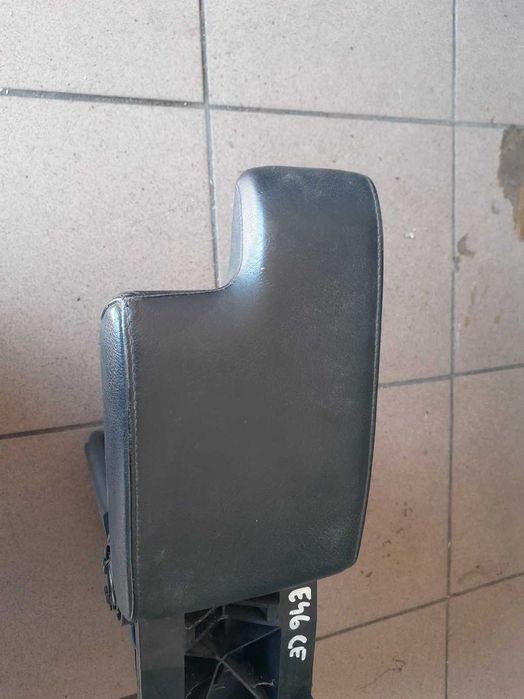 BMW E46 coupe - podłokietnik skóra