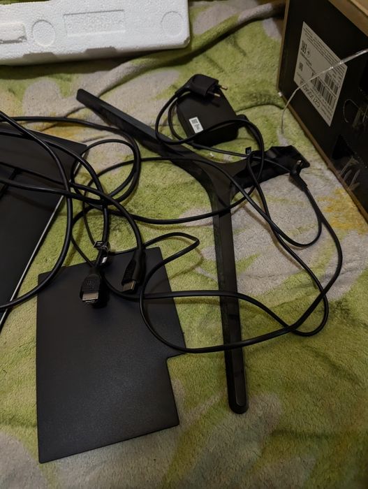 Монитор 2к 27" 144hz Samsung