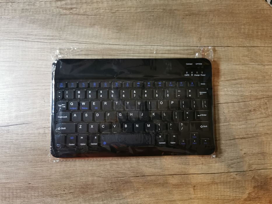 Świetny tablet 10 cali, jak nowy! Android 14. 22 GB Ram.