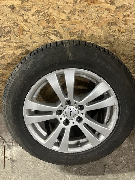 Колеса, резина з дисками