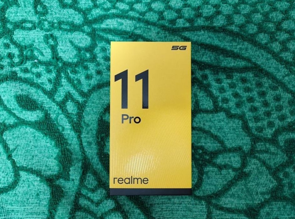 Смартфон Realme 11 Pro 5G • 8/256Гб • AMOLED 120 Гц Как новый!