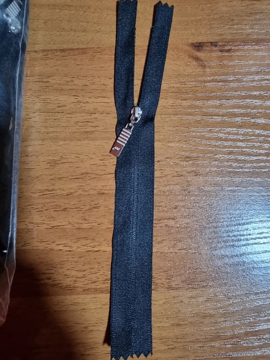 Молния змейка на карман Nike  наклейки