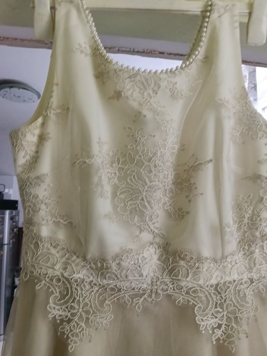 Elegancka sukienka