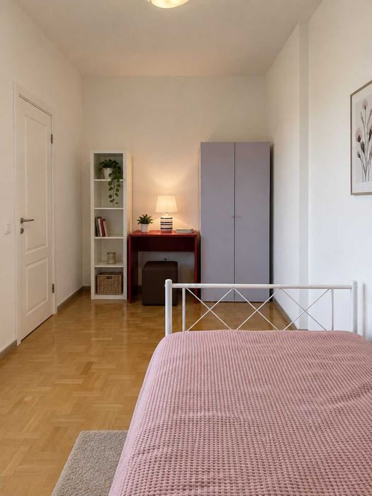 750 злотых в месяц. Новый Хостел Варшава, район Мокотув! Hostel Warszawa