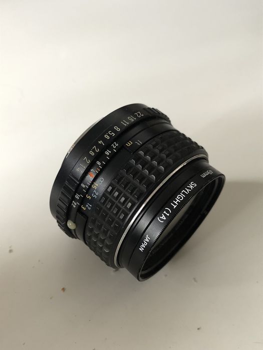 Pentax ME Super + 28mm f/2.8 + 50mm f/1.4 + mala de proteção
