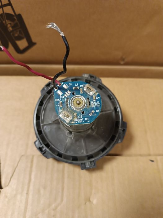 // Odkurzacz pionowy Electrolux ErgoRapido - silnik