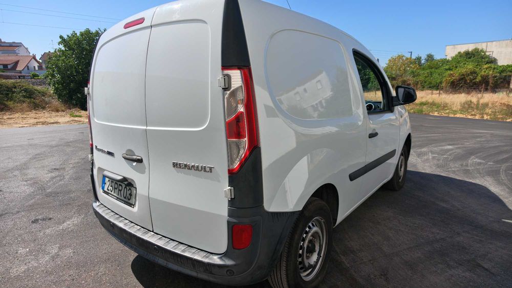 Renault Kangoo Compact 1.5 dCi - IVA Dedutível - Distribuição Feita