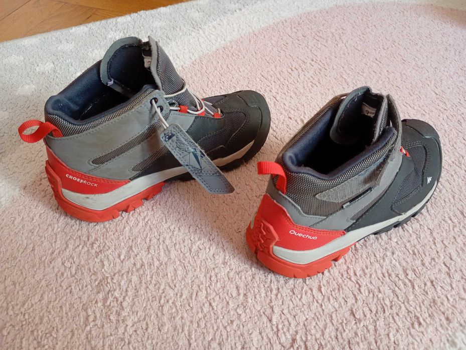 Buty dziecięce jesienne nieprzemakalne Decathlon Quechua Crossrock 32