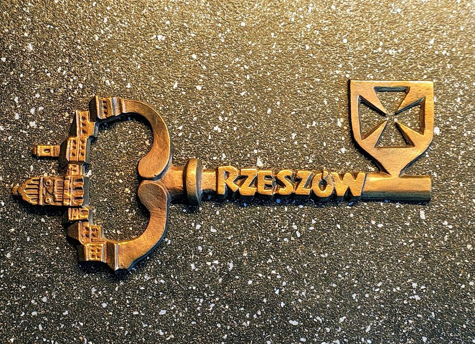 Klucz mosiądzu"Rzeszów" 21cm