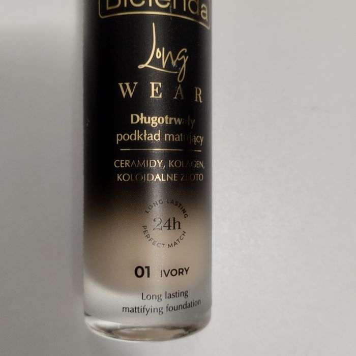 Bielenda podkład do twarzy długotrwały matujący longwear ivory bardzo jasny ceramidy koloidalne złoto kolagen 30 ml, nowy