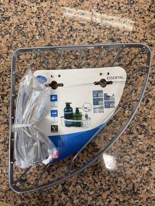 Vendo 3 cestos de canto para duche/banheira novos