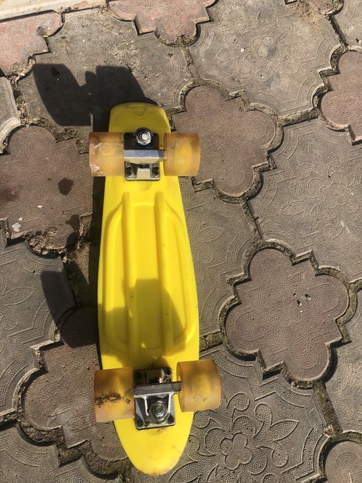 Скейт борд, пенні борд