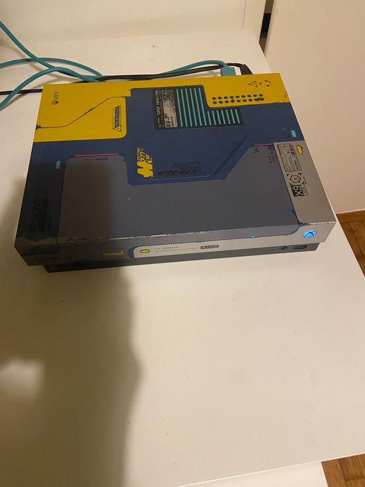 xbox one x cyberpunk - купить приставки - Цена на OLX.ua