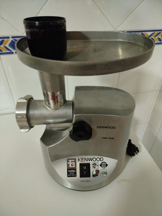 Máquina picar carne Kenwood pro 1600
