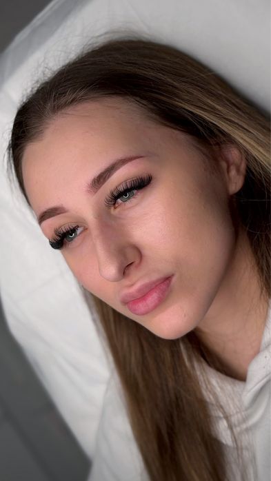 Makijaż permanentny brwi, henna pudrowa, laminacja