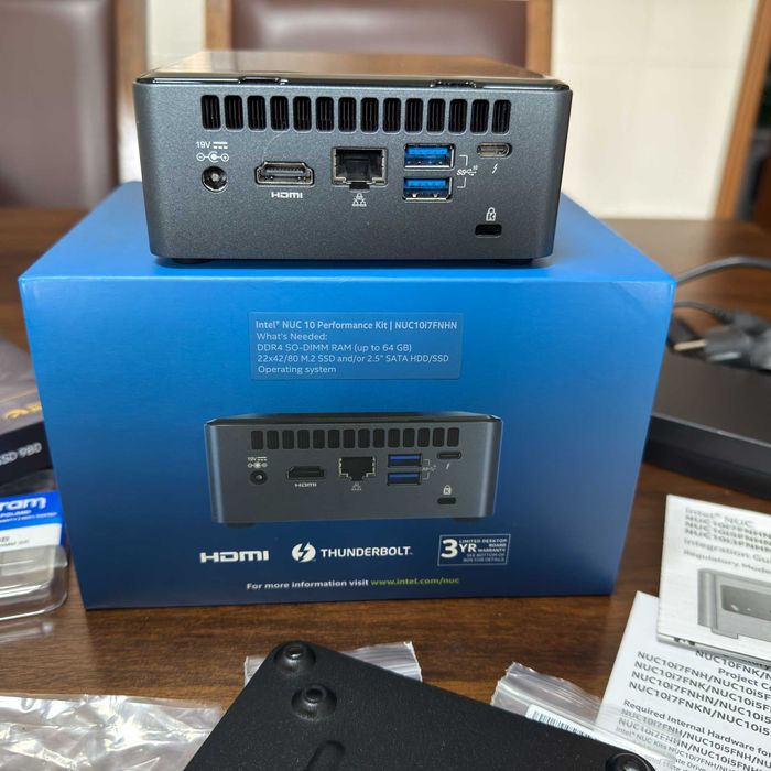 Mini PC Intel NUC10FNH Core i7-10710U 16GB RAM 512GB M.2 (Imaculado)
