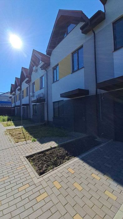 Горячее предложение! Таунхаус 93 кв.м за 40.000 у.е. Червоный Хутор