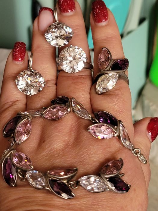 Продам серебро 925 пр.