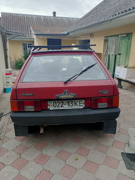ВАЗ 21093 дев'ятка