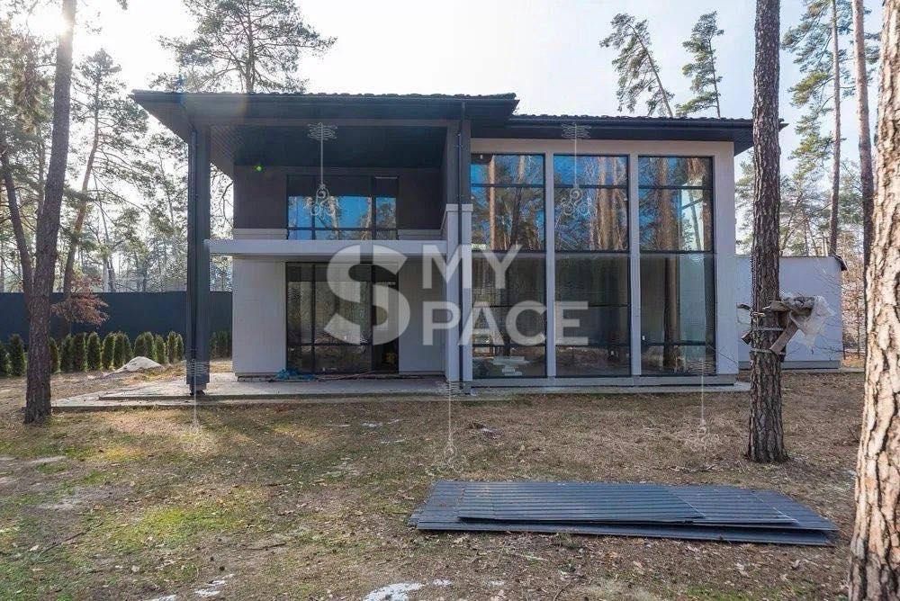 Продаж нового  будинку 350 м2, Плюти 18 соток БЕЗ % Локація - топ