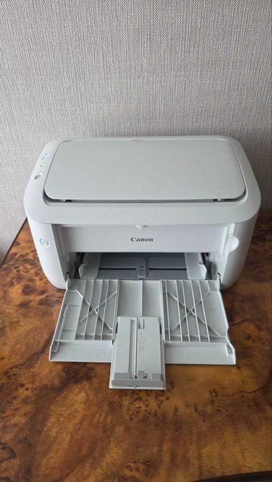 Canon LBP6030w лазерний принтер з Wi-Fi, відмінний стан