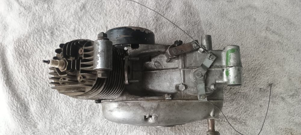 Silnik Simson Schwalbe kr 50 kr 51 sr 4 biegi w ręce