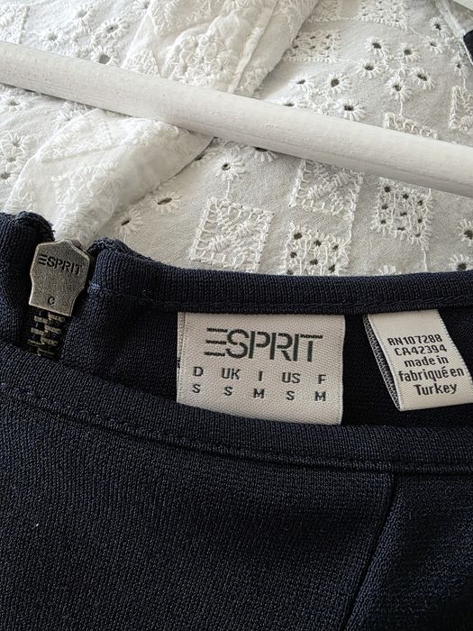 Esprit sukienka granatowa dopasowana biurowa