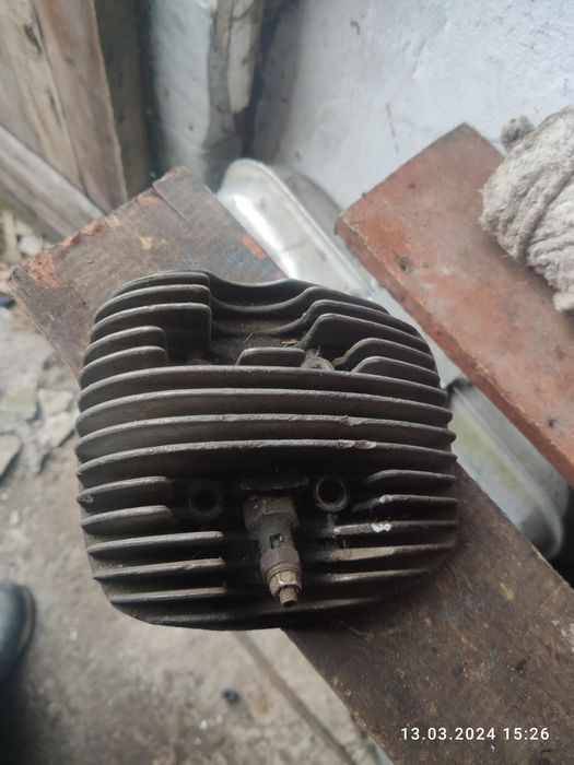 Головка циліндра днепр,Ява, К750.Минск,  Иж планета. Юпитер 5.восход