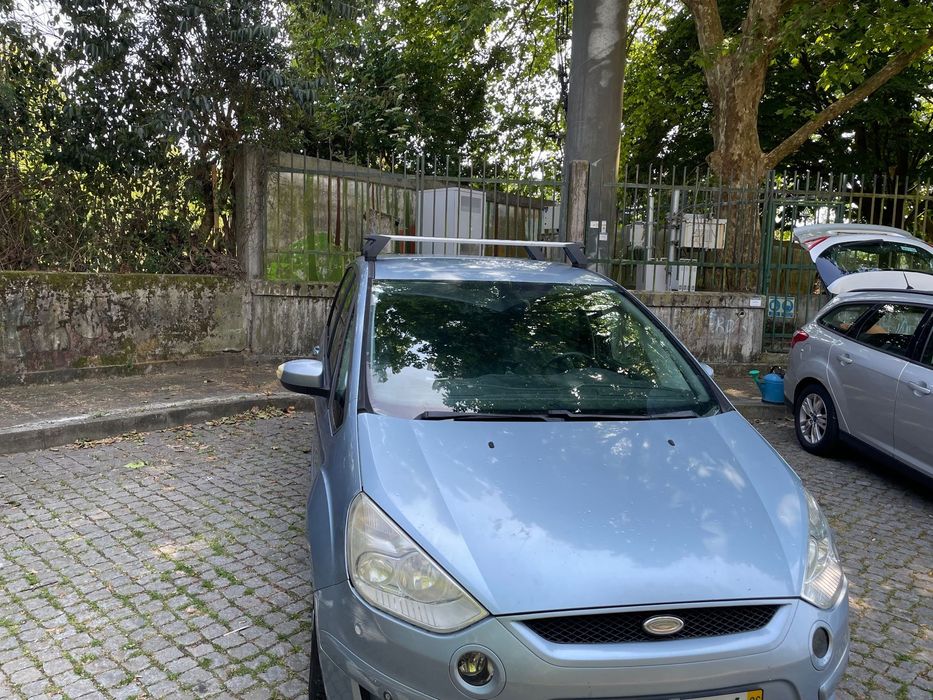 Ford S-Max504884303423098881