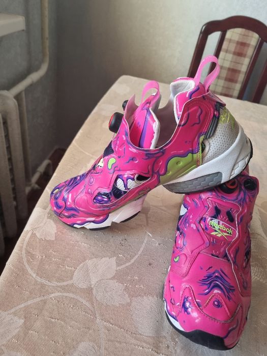 Кросівки Reebok insta pump chost baasters