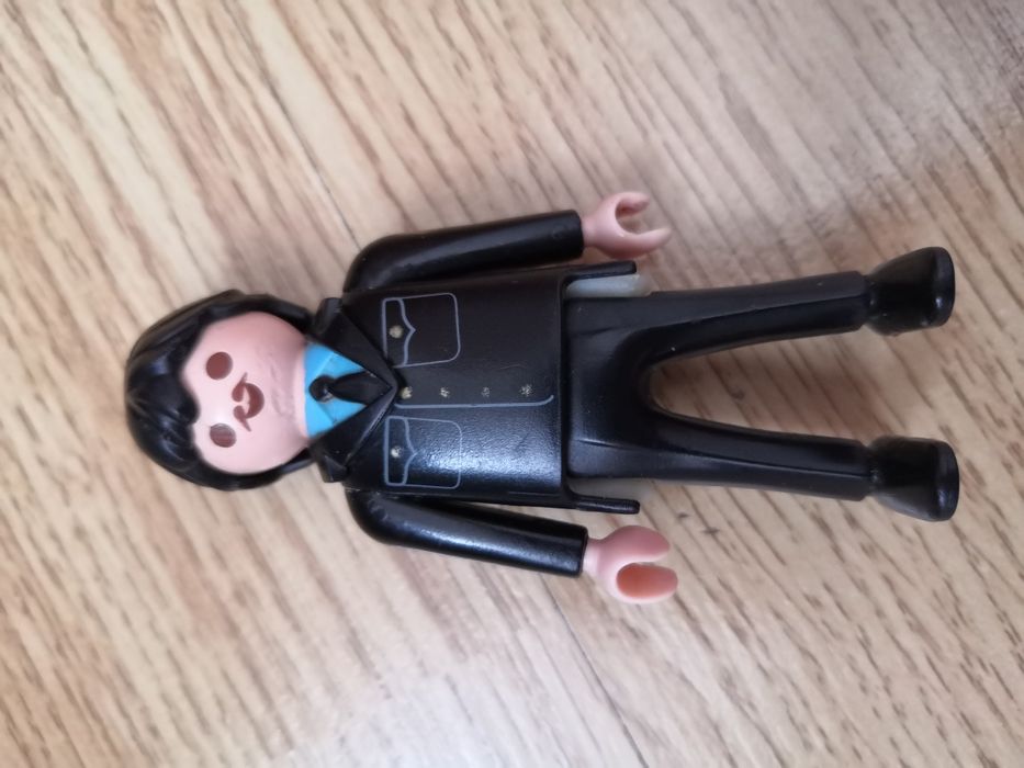 Фігурки - іграшки