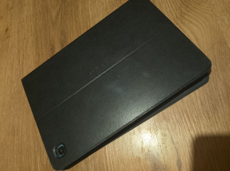 Na sprzedaż tablet "Galxy Tab S6 Lite" z rysikiem.