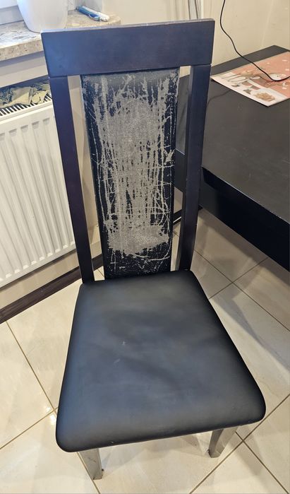 Stół rozkładany gratis 6 krzeseł