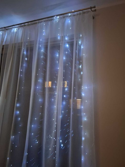 Kurtyna świetlna na okno LED 3x3 lampki białe zimne, girlanda, pilot