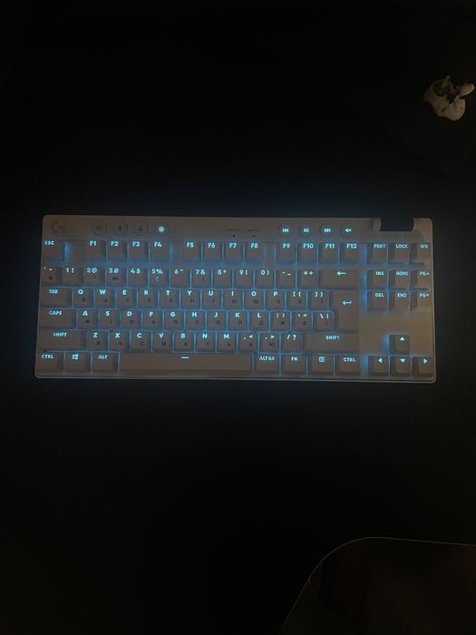 Logitech g pro x Lightspeed клавіатура