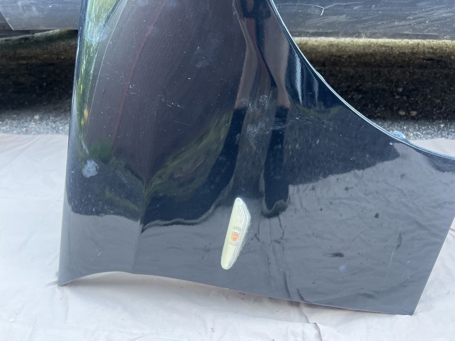 Błotnik prawy przód przedni bmw e90 e91 475