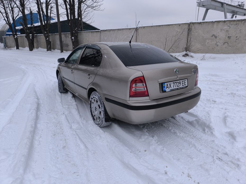 Шкода Октавия 1.6 на газу