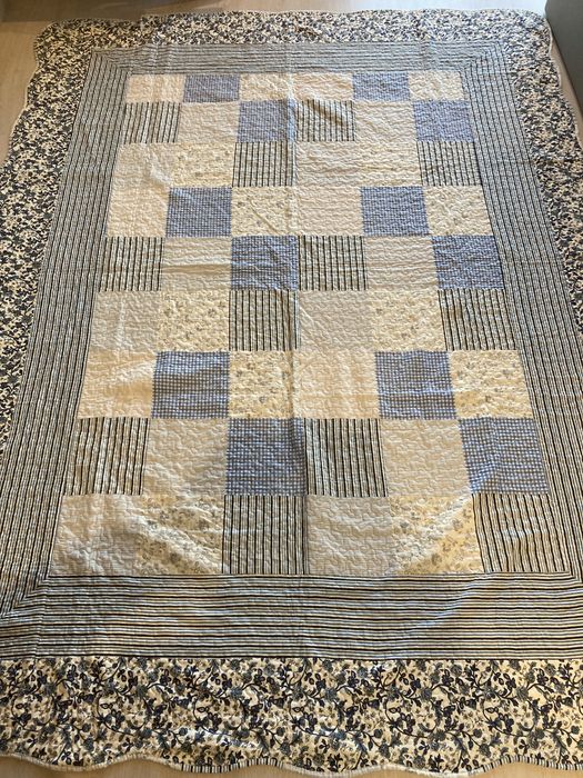 Two Single-Bed Duvet Covers423209760090368001