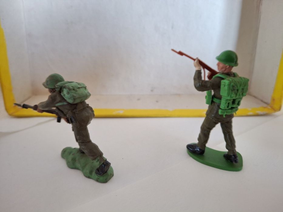 Soldados vintage britains swoppets herald