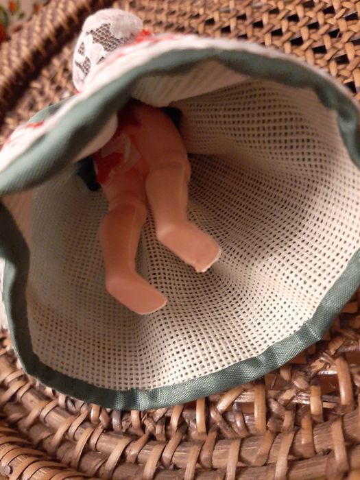 Boneca Vintage Souvenir Bruxelas. Nova.