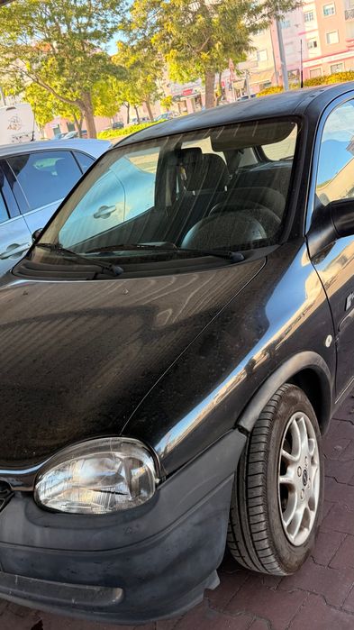 Opel Corsa B    2000