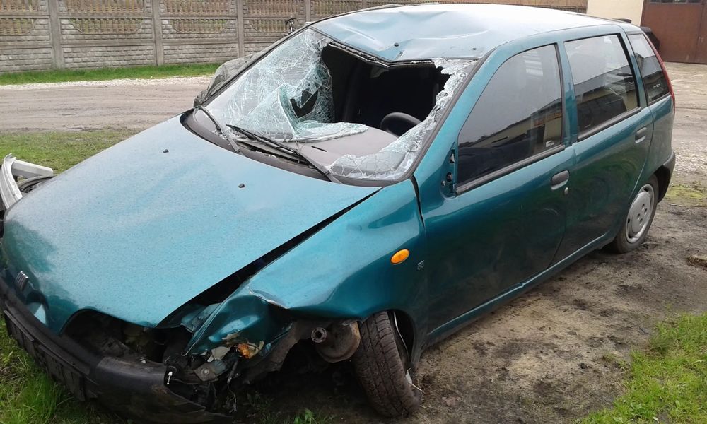 fiat punto i drzwi lampa zderzak