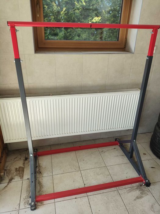 Drążek stacjonarny do ćwiczeń
