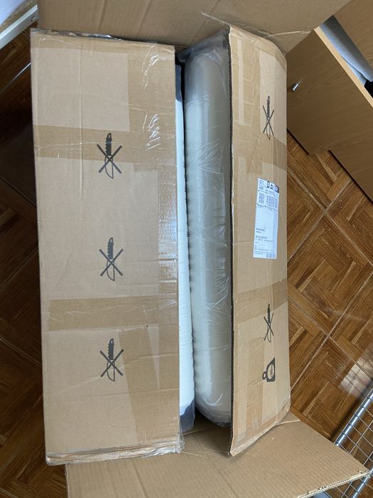 Sofa preto 3 lugsres