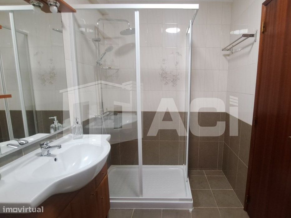 Apartamento T2 - Magnífica vista panorâmica sobre a Quinta da Porte...