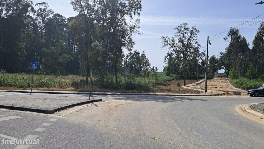 Comprar terreno industrial em Cesar, Oliveira de Azeméis