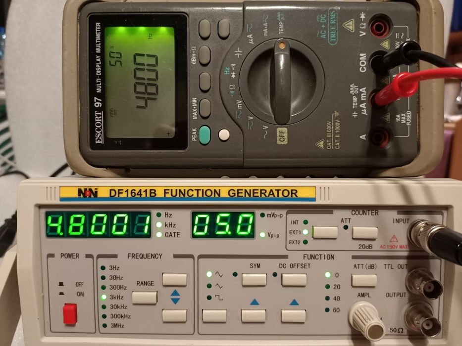 Generator funkcyjny DF1641B, 3 MHz.
