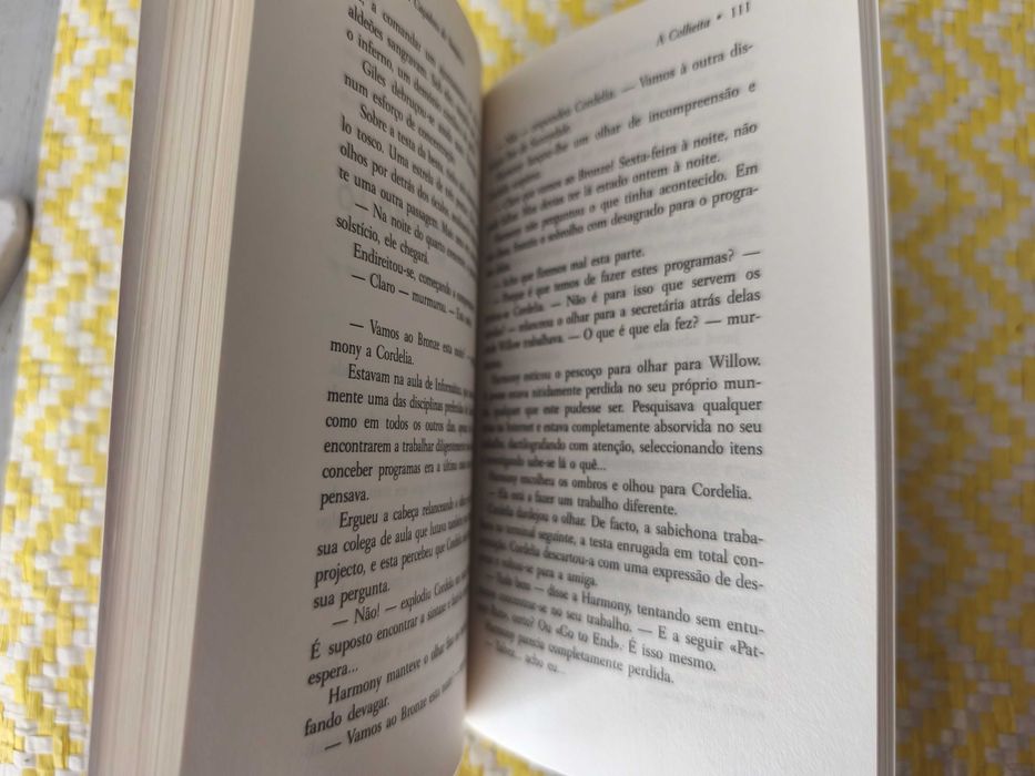 Buffy Caçadora de Vampiros - A Colheita
Richie Tankersley Cusick