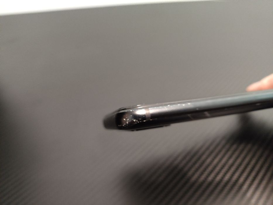 Smartfon  Asus ROG Phone 6 12/128gb Snapdragon 8+ gen1 DEFEKT